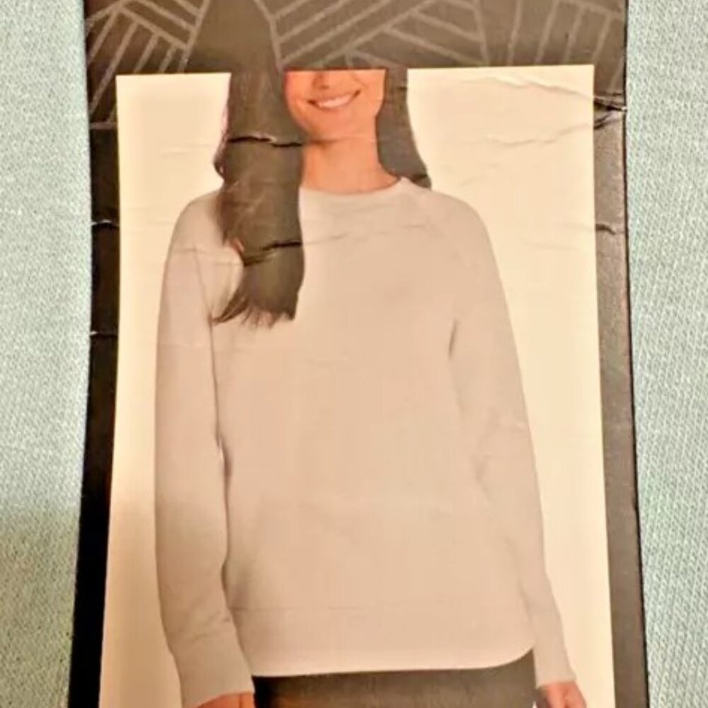 Eddie Bauer Women's Crewneck Long Sleeve Sweater Ocean Size XS - Picture 7 of 8